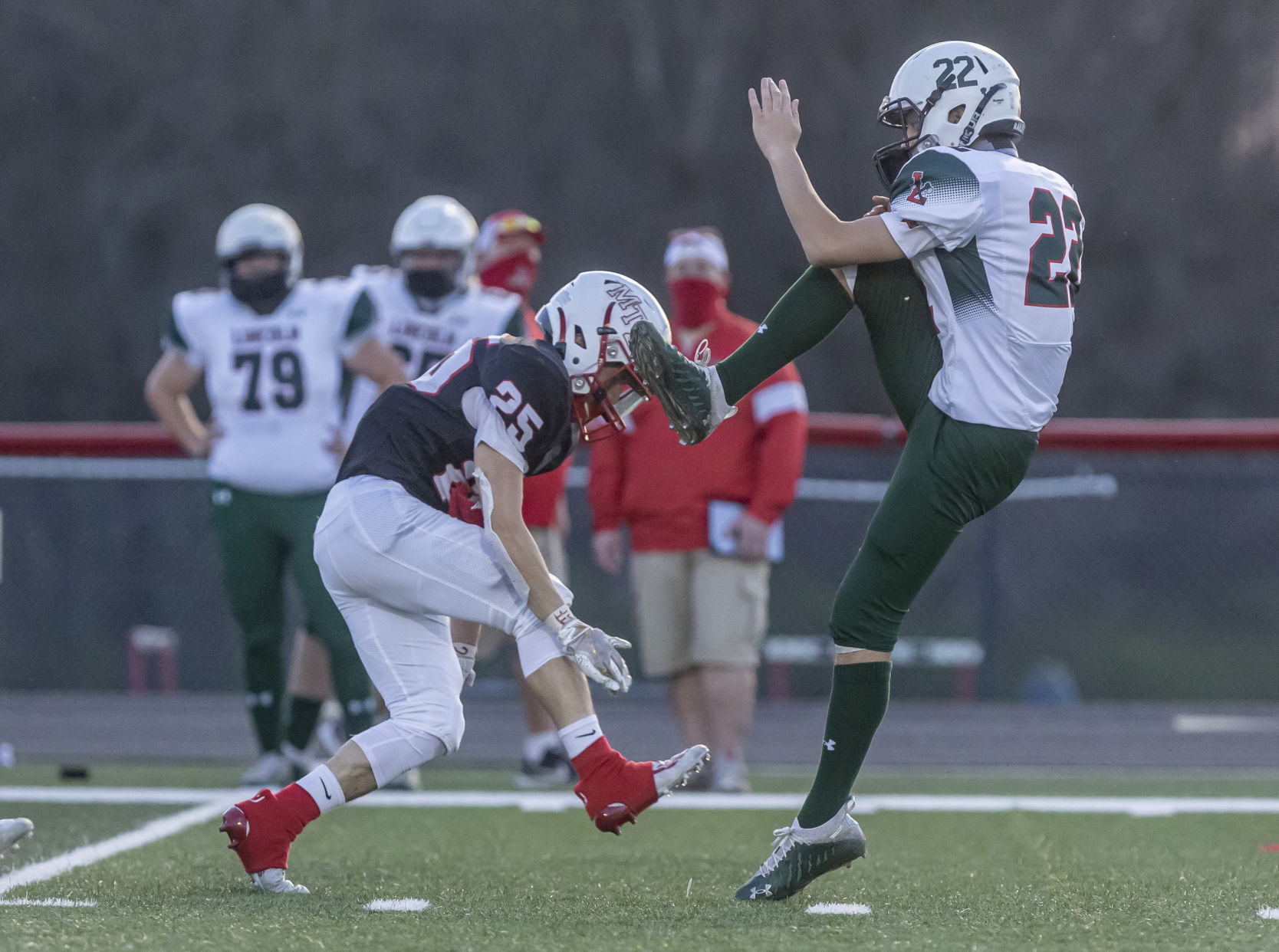 MTZ Lincoln football gallery 26 040921.JPG